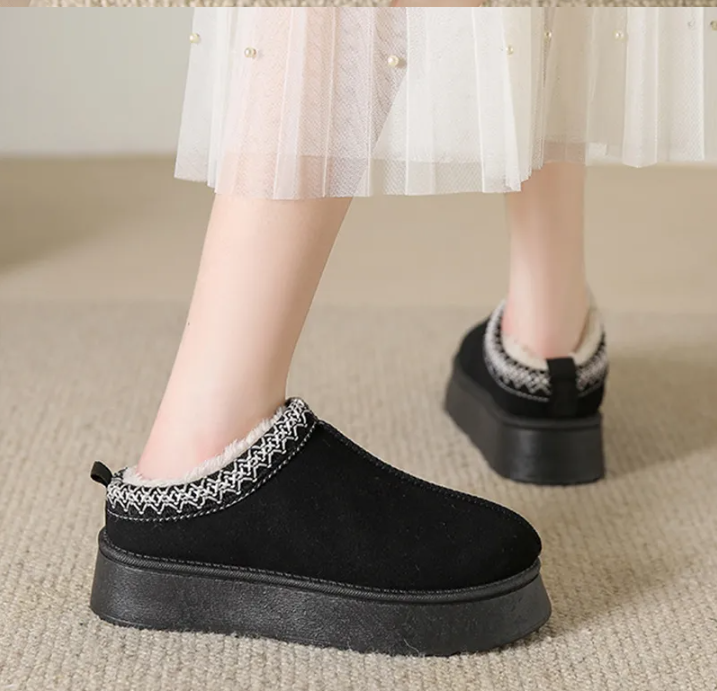 The Hearthstep — Plush Platform Slipper Boot